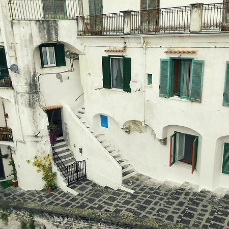 Appartement Lo Scorcio Del Borgo à Atrani Extérieur photo