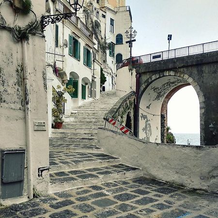 Appartement Lo Scorcio Del Borgo à Atrani Extérieur photo