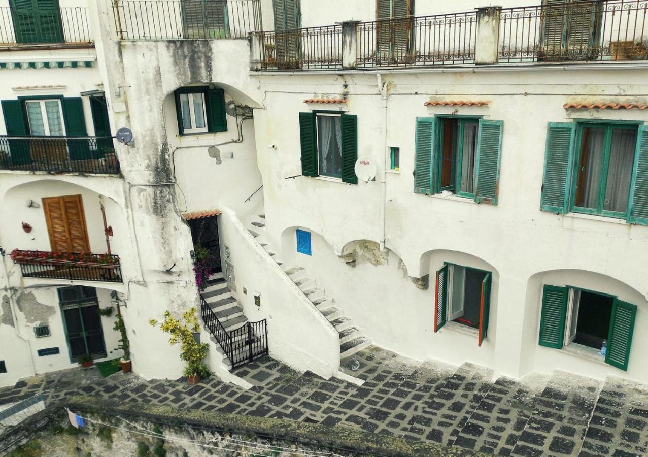 Appartement Lo Scorcio Del Borgo à Atrani Extérieur photo